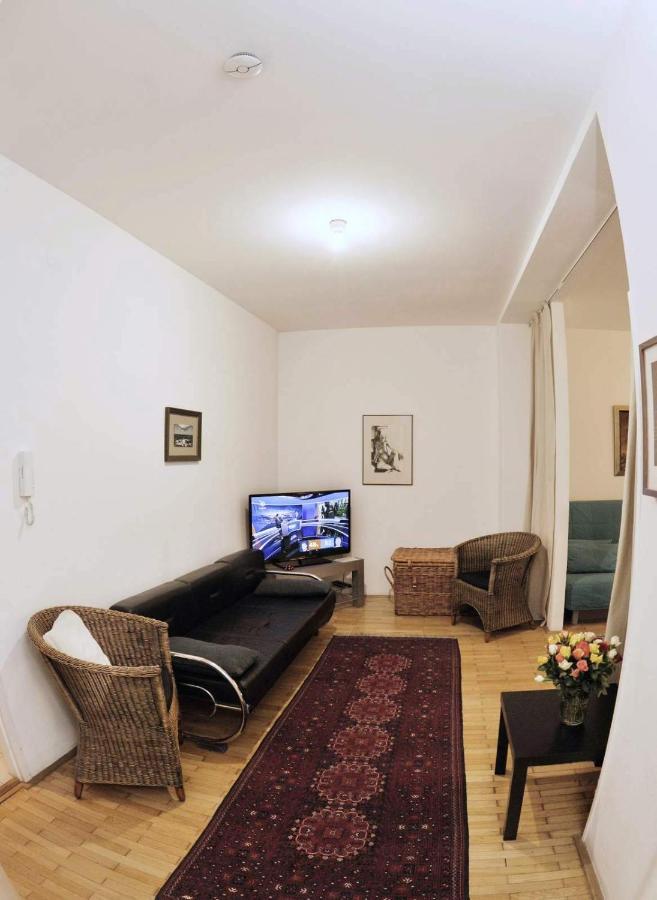 Apartman Old Centre - Rybarska Brana Pressburg Exterior foto