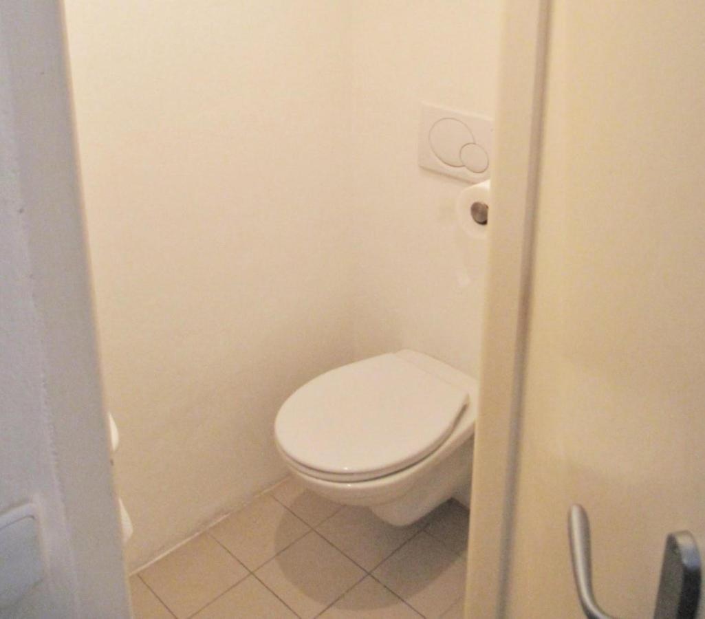 Apartman Old Centre - Rybarska Brana Pressburg Exterior foto